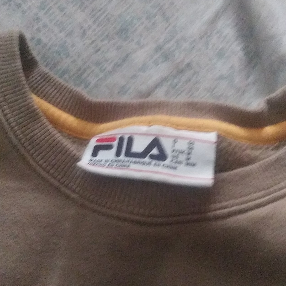 Fila - Picture 3 of 3